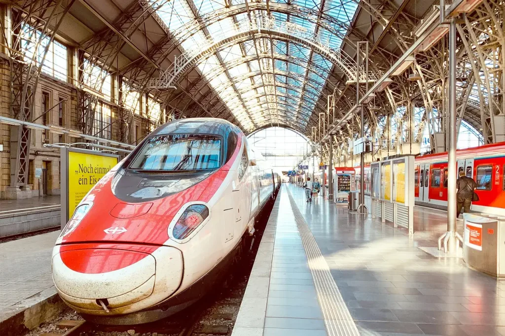 Hyperloop transportation technologies
