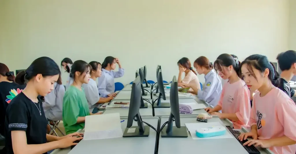 Technological Institute of the Philippines: Uddannelse og